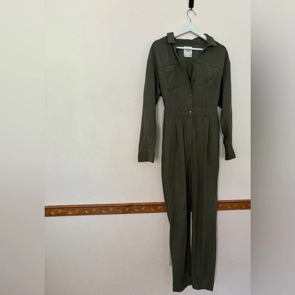 Abercrombie and Fitch Green Jumpsuit XS tall - Picture 2 of 4